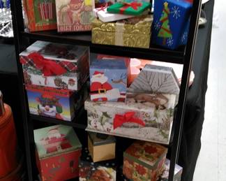 Holiday gift boxes, diamond art.