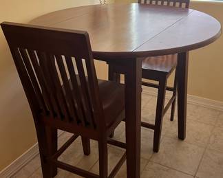 Drop-leaf Pub Table w 2 Chairs