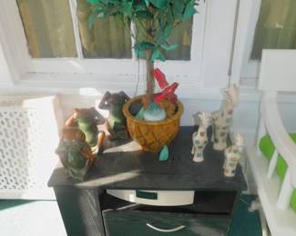 Table With Bose Stereo