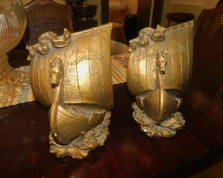 Rare Vintage Chalkware Universal Statuary Co. Viking Ship Nautical Bookends