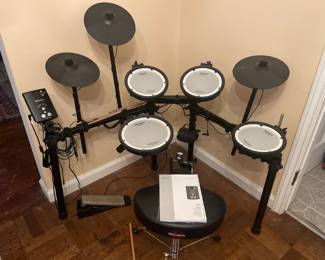 Roland V-Drums TD-1 withThrone and Kick Pedal.