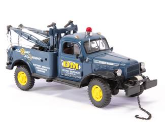 Danbury Mint die cast wrecker