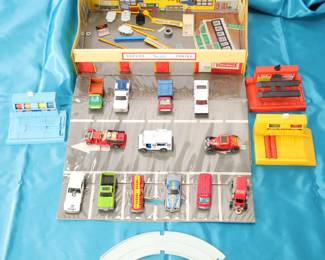 toy cars with playset