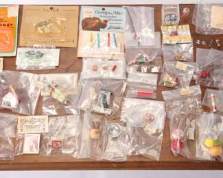 Dollhouse miniatures