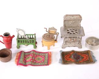 Tootsie Toy doll furniture