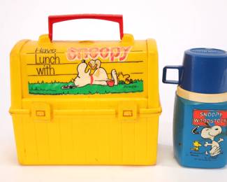 Plastic Snoopy Dome lunchbox