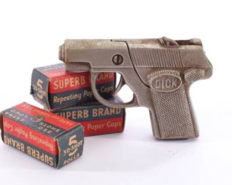 Hubley "Dick" cap gun and roll caps