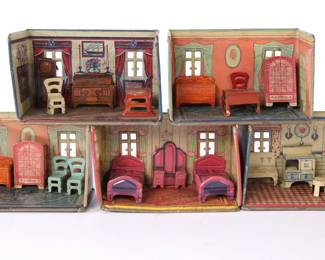 Vintage Marx dollhouses