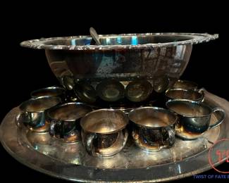 Vintage Onieda Silver Plated Punch Bowl Set