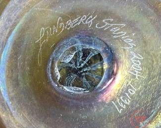 LUNDBERG Art Glass Vase "Red Splash on Gold Petite Corset"