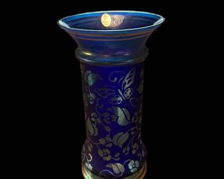 FENTON Favrene Glass Don Fenton Memorial Vase "At Woodlands Edge" - Signed by TOM FENTON