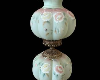 FENTON Limited Edition Lotus Mist Rose Nectar Gone With The Wind Lamp (881/950)