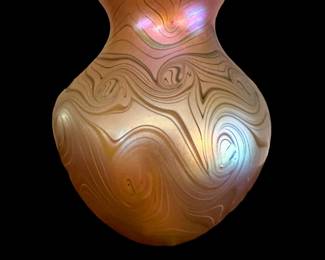 ORIENT & FLUME 1980 Art Glass Gold Iridized King Tut Vase