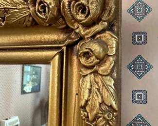 Louis XVI Carved Gold Gilt Mirror