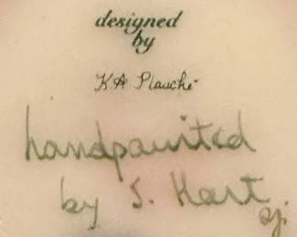 FENTON Burmese Hand Painted Connoisseur Collection 2002 Limited Edition (936/2500) Hummingbird Vase