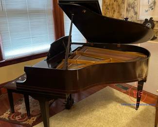 1930's HOWARD Baby Grand Piano by HOUSE OF BALDWIN