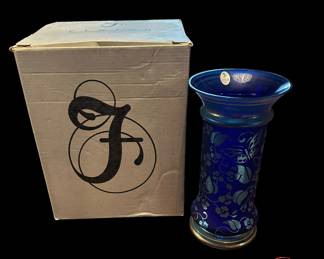 FENTON Favrene Glass Don Fenton Memorial Vase "At Woodlands Edge" - Signed by TOM FENTON