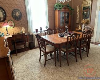 Vintage BERNHARDT Dining Room Furniture