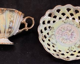 (8) VTG. IRIDESCENT MOTHER OF PEARL  TEACUP & SAUCER 