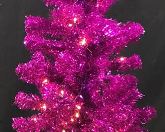  NATIONAL TREE COMPANY HOT PINK TINSEL TREE