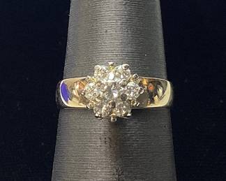 14kt Yellow Gold Diamond Ring, Size 6