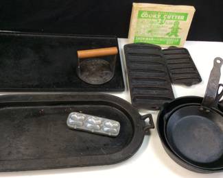 CAST IRON POTS, PANS, CORN PANS