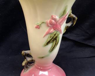 HULL POTTERY FLOWER VASE, 8