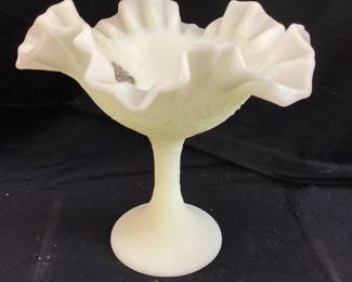 FENTON RUFFLED EDGE COMPOTE, 6.5