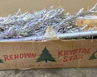  VTG. RENOWN KRYSTAL STAR SILVER TINSEL TREE