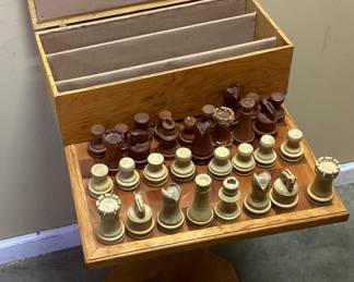 CHESS SET