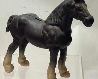 VTG. CAST IRON CLYDESDALE HORSE BAN