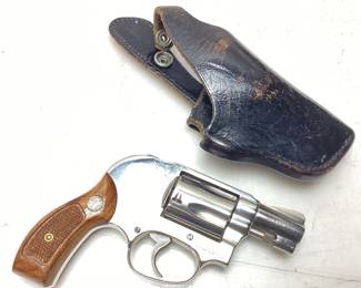 1952 SMITH & WESSON MODEL 49 .38cal SNUB NOSE REVOLVER,