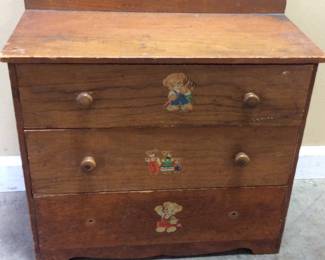 SALESMAN SAMPLE CHEST OF DRAWERS