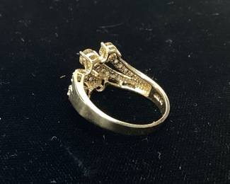 14KT GOLD CHAMPAGNE DIAMONDS RING, 4g, SIZE 9.5