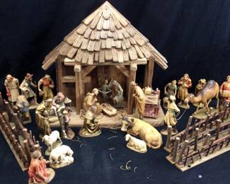 ANRI ITALIAN CRÈCHE WITH FIGURES NATIVITY SCENE
