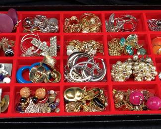 COSTUME JEWELRY GROUP