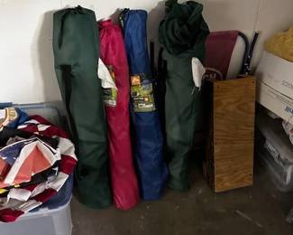 FOLDABLE LAWN CHAIRS