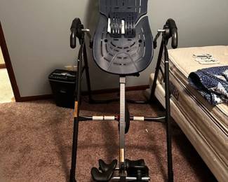 TEETER INVERSION TABLE