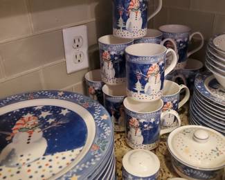 Snowman dishes