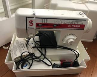 Singer Sewing Machine