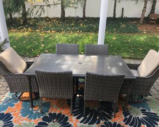 Hampton Bay Patio Table w/ 6 Chairs & Cushions (Cushions Stored Indoors)