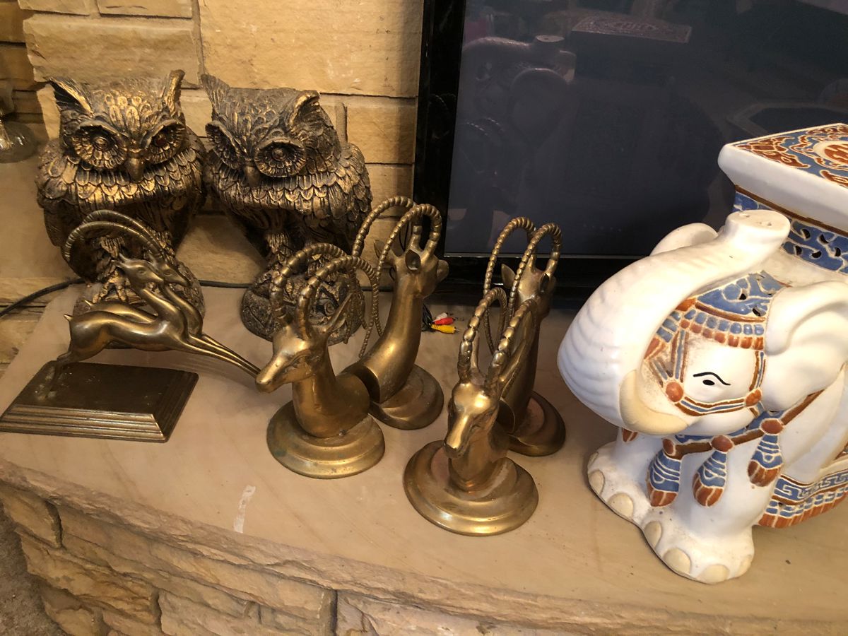 MT VIEW HICkORY ESTATE TAG SALE BY PAMELA... starts on 12/14/2023