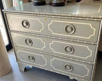 Somerset Bay Little Pine Key chest