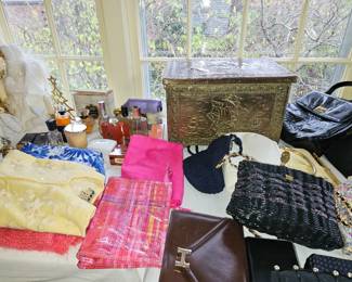 Womens purses, scarves and accessories 