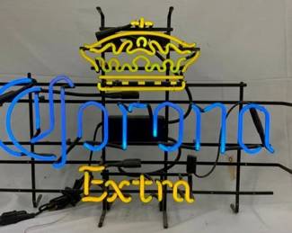 CORONO NEON SIGN W/ CROWN