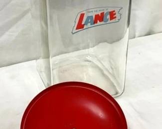 CLOSEUP VIEW LANCE LID