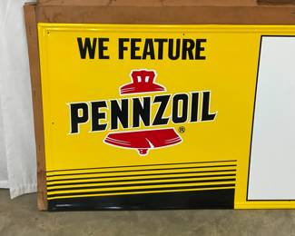 CLOSE UP VIEW WE FEATURE PENNZOIL