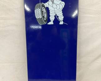 SSP MICHELIN COOKIE CUTTER SIGN