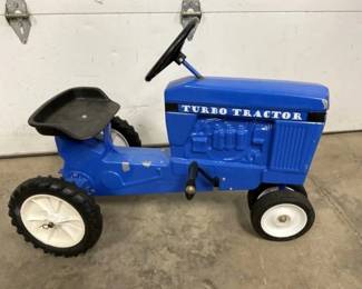 TURBO TRACTOR PEDAL TRACTOR