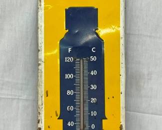 CLOSE UP TO VIEW W/SHOCK